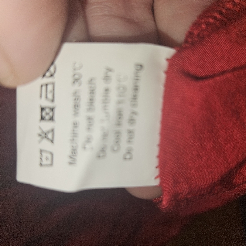 Cheibear Womans Red Chemise NWT Size L - Picture 11 of 11